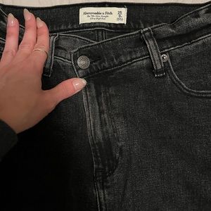 Abercrombie CrissCross Zipper Jeans